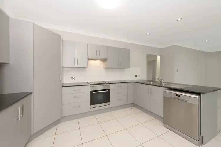 Third view of Homely house listing, 7 Chislett Court, Mount Low QLD 4818