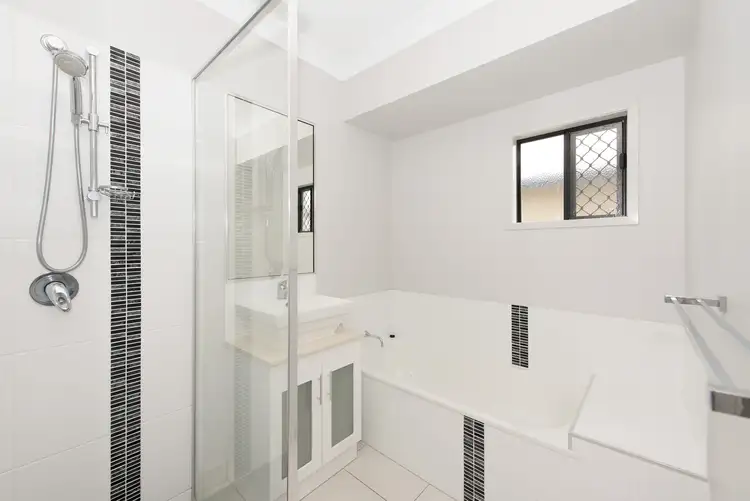 Fifth view of Homely house listing, 7 Chislett Court, Mount Low QLD 4818
