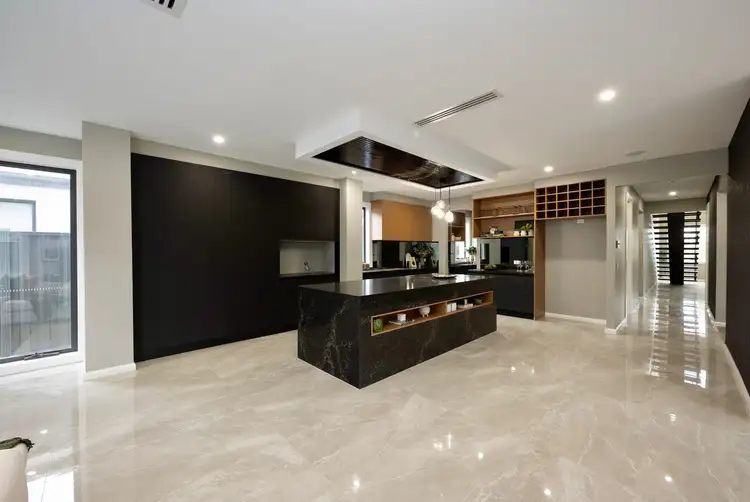 Sixth view of Homely house listing, 21 Arizona Circuit,, Donnybrook VIC 3064