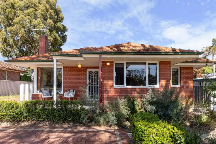 9 Bromley Street, Embleton WA 6062