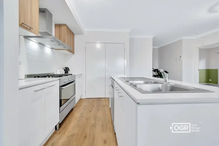 Fifth view of Homely house listing, 66 Feathertop Crescent, Donnybrook VIC 3064