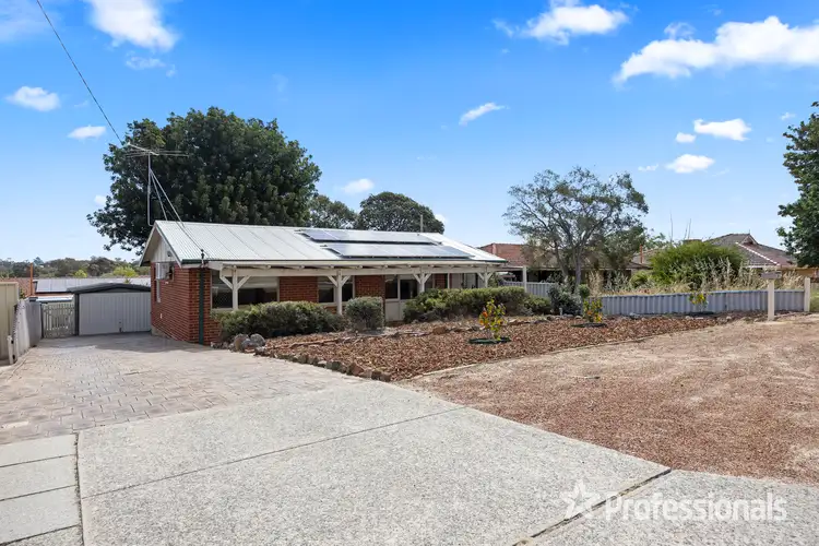 21 Oldfield Road, Girrawheen WA 6064