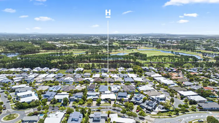 7 Osmium Lane, Hope Island QLD 4212