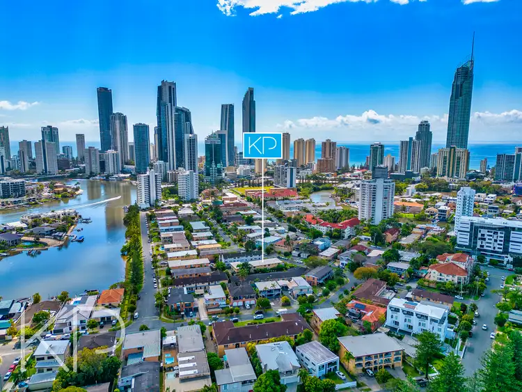 4/10 Leonard Avenue, Surfers Paradise QLD 4217