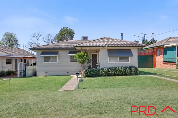 23 Croydon Avenue, Tamworth NSW 2340