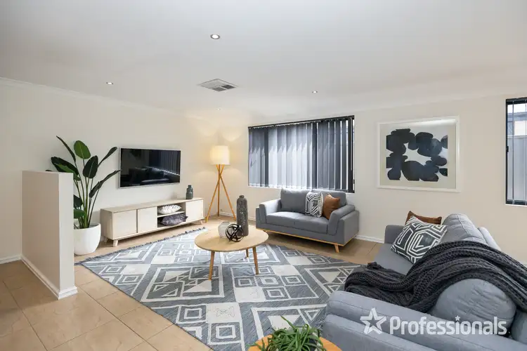 Fourth view of Homely house listing, 17 Stilton Pass, Aveley WA 6069