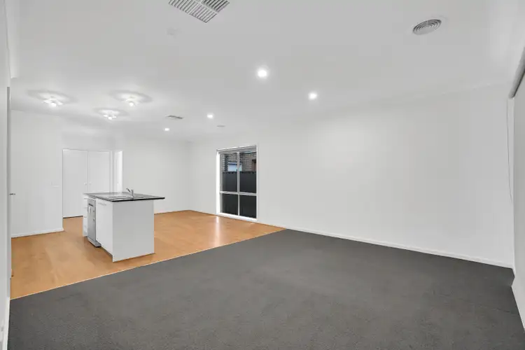 Sixth view of Homely house listing, 8 Mornington Avenue, Tarneit VIC 3029