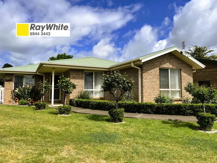 13 Carrigg Place, Gundagai NSW 2722