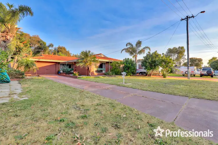 4 Harpenden Street, Huntingdale WA 6110