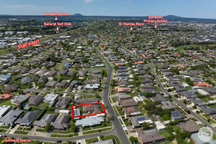 Second view of Homely house listing, 28 Boulevarde Drive, Alfredton VIC 3350