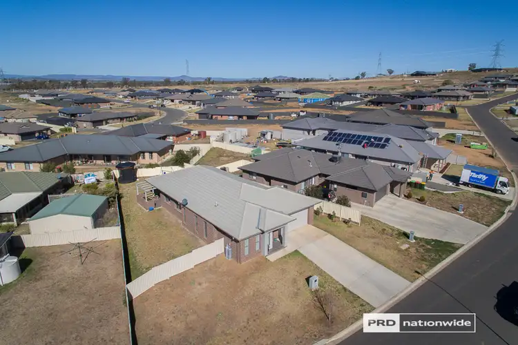 Second view of Homely house listing, 3 Magpie Drive, Tamworth NSW 2340