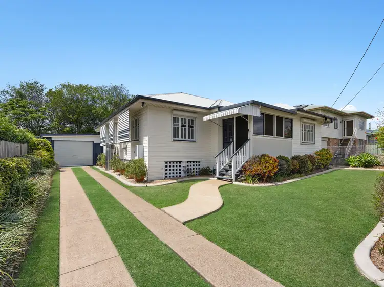 2 Molloy Street, Silkstone QLD 4304
