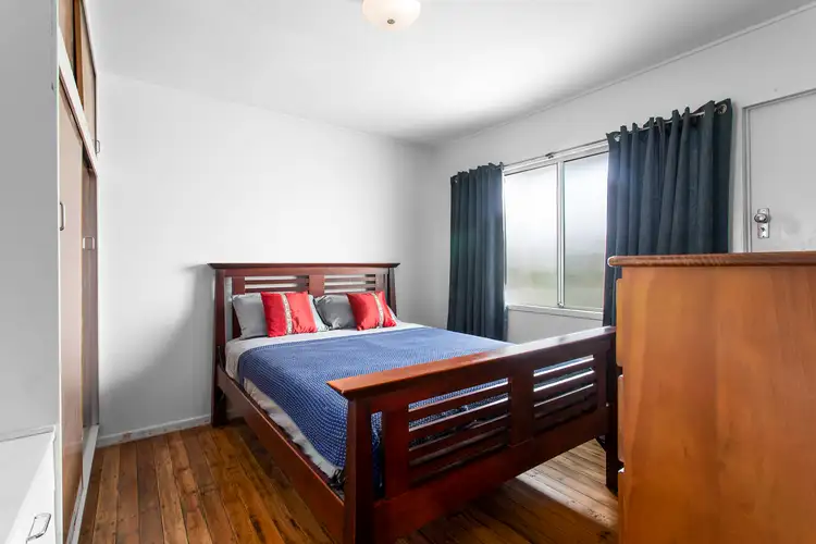 Fifth view of Homely unit listing, 2/51 Flinders Parade, Scarborough QLD 4020