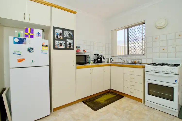 Fifth view of Homely unit listing, 1/4 Merope Close, Rockingham WA 6168