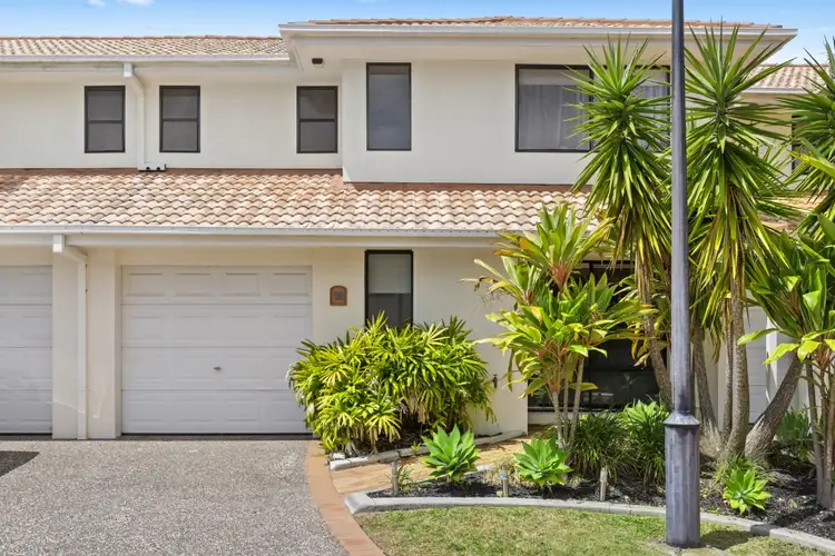 18/323 Christine Avenue, Varsity Lakes QLD 4227