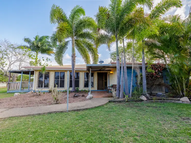 27 Duggan Drive, Alligator Creek QLD 4816