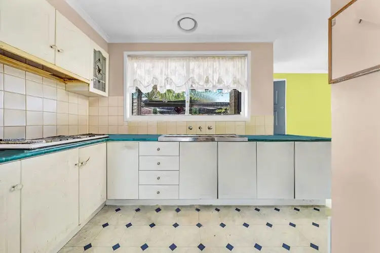 Third view of Homely house listing, 6 Highland Avenue, Hampton Park VIC 3976