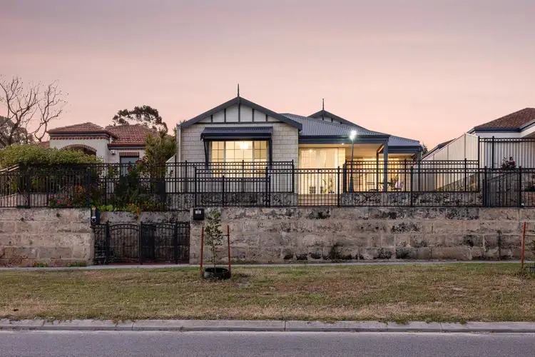 32 Milroy Street, Willagee WA 6156