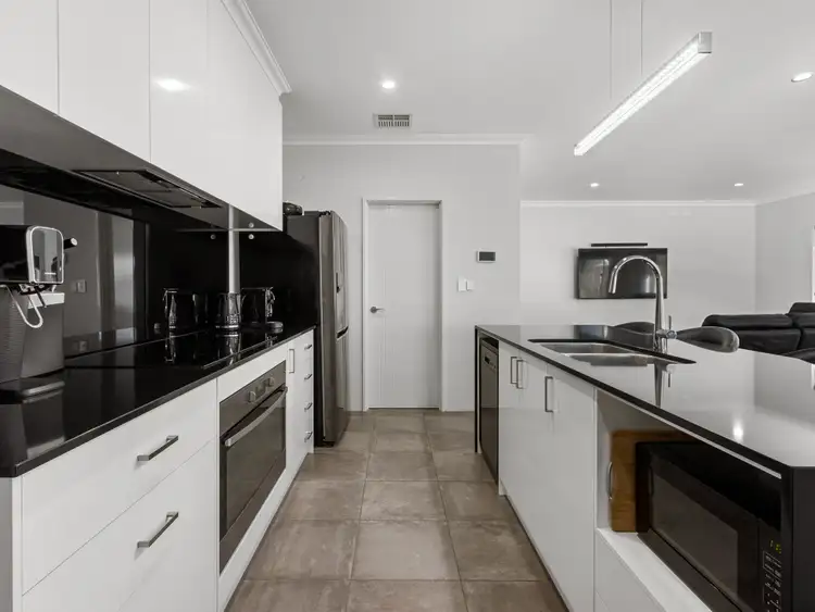 Fourth view of Homely house listing, 25 Batavia Quays, South Yunderup WA 6208