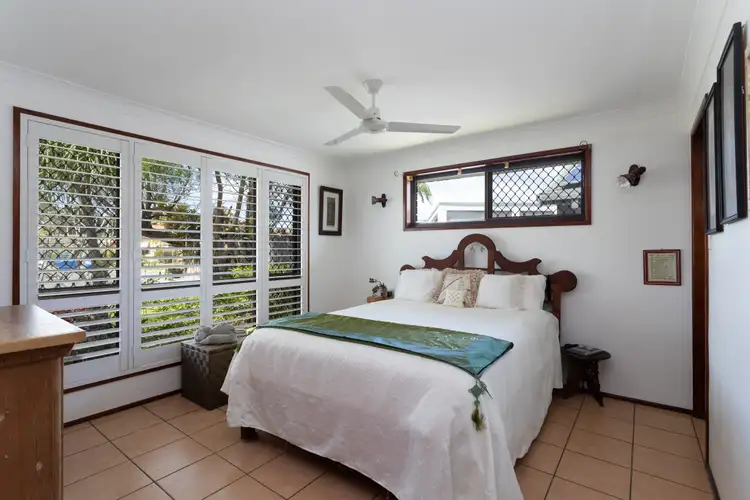 Seventh view of Homely house listing, 5 Violet Court, Miami QLD 4220