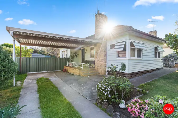7 Semmens Street, Long Gully VIC 3550