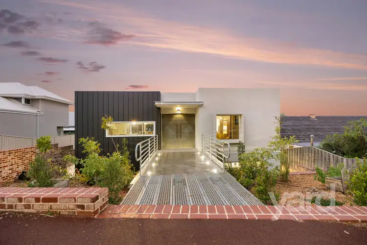 10 Preston Point Road, East Fremantle WA 6158