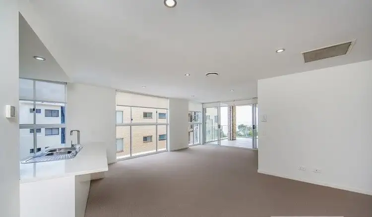 Sixth view of Homely unit listing, 303/87 Marine Parade, Redcliffe QLD 4020