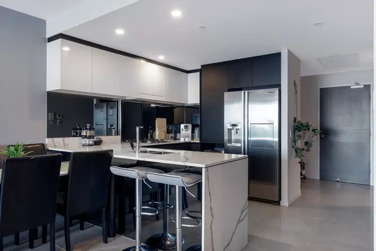 Sixth view of Homely apartment listing, 5802/5 Harbour Side Court, Biggera Waters QLD 4216