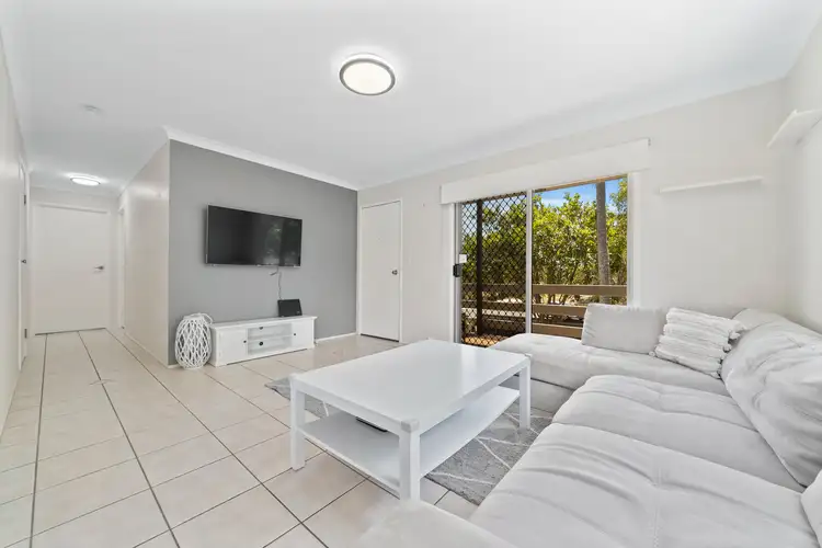 28 Hinchinbrook Avenue, Bethania QLD 4205