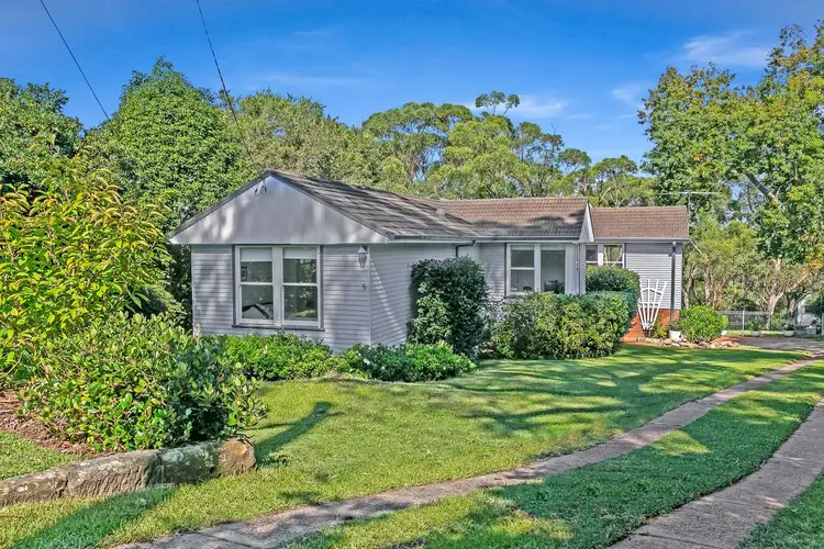Second view of Homely house listing, 5 Bolwarra Avenue, West Pymble NSW 2073