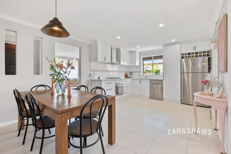 16 Kingston Place, Midland WA 6056