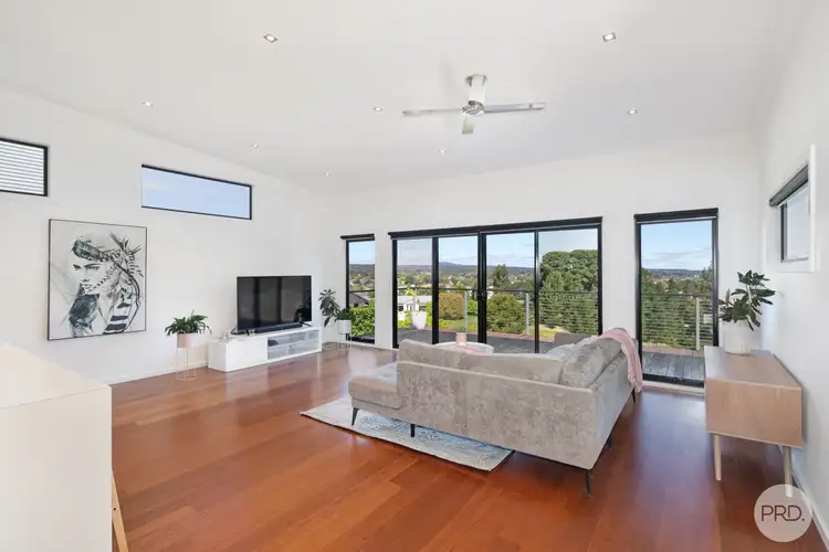 12 Brooksbank Court, Black Hill VIC 3350