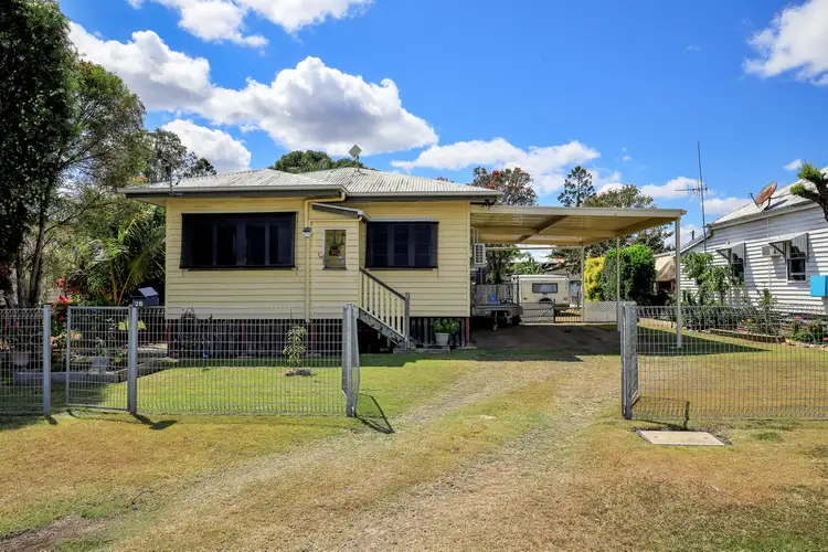 26 Mill Street, Wallaville QLD 4671