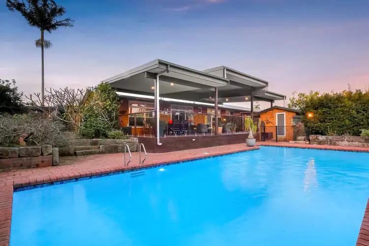 14 Howard Avenue, Green Point NSW 2251