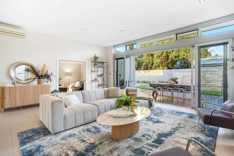 22 Trafford Street, Beaconsfield WA 6162
