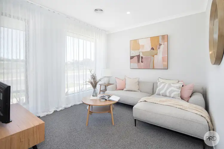 Second view of Homely house listing, 33 Kensington Boulevard, Smythes Creek VIC 3351