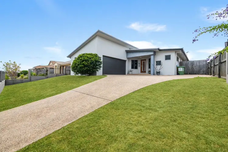 10 Crestview Crescent, Bucasia QLD 4750