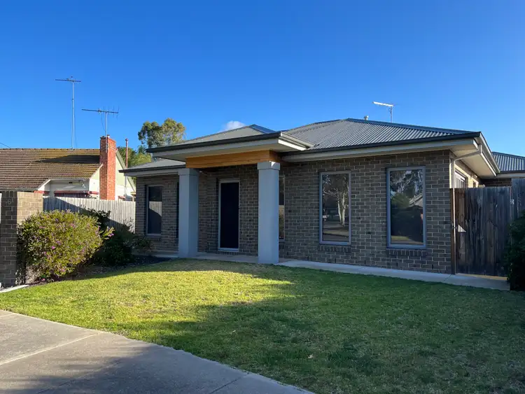 1/6 Chapman Crescent, East Geelong VIC 3219