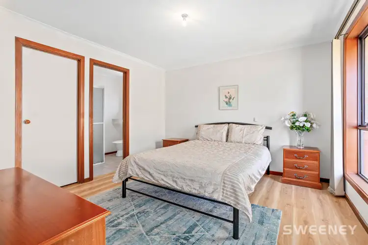 Second view of Homely house listing, 3 Munro Court, Altona Meadows VIC 3028