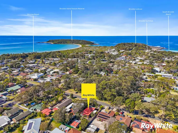 31 Clarke Street, Broulee NSW 2537