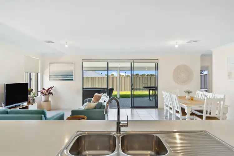 Fifth view of Homely house listing, 9 Dragonfly Boulevard, Lakelands WA 6180