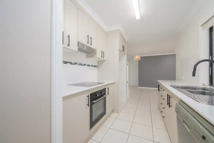 Second view of Homely house listing, 5 Gumnut Place, Kirkwood QLD 4680