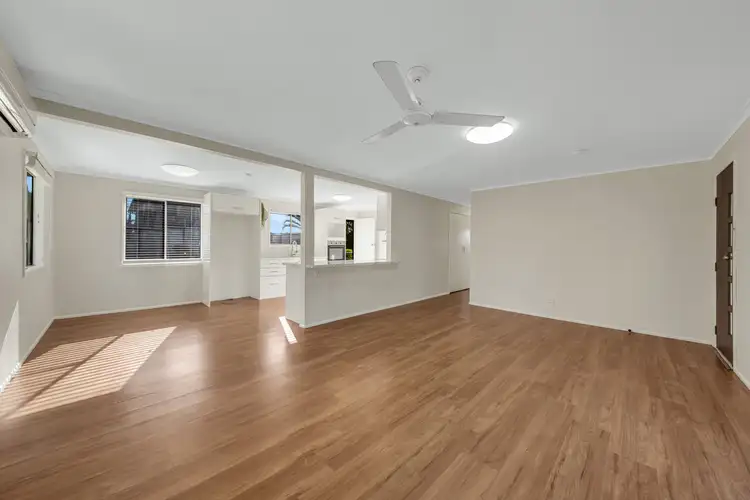 Fourth view of Homely house listing, 19 Illawarra Drive, Kin Kora QLD 4680