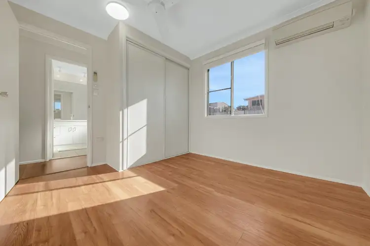 Sixth view of Homely house listing, 19 Illawarra Drive, Kin Kora QLD 4680
