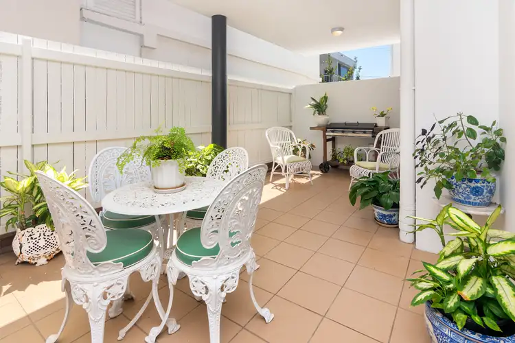 Second view of Homely unit listing, 6/7 Dobson Street, Ascot QLD 4007