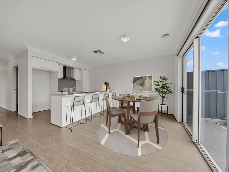 Fourth view of Homely house listing, 8 Queenscliff Walk, Tarneit VIC 3029
