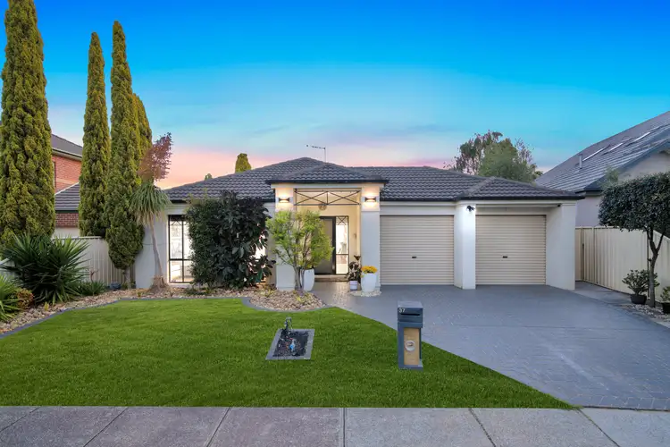 37 Portofino Crescent, Point Cook VIC 3030