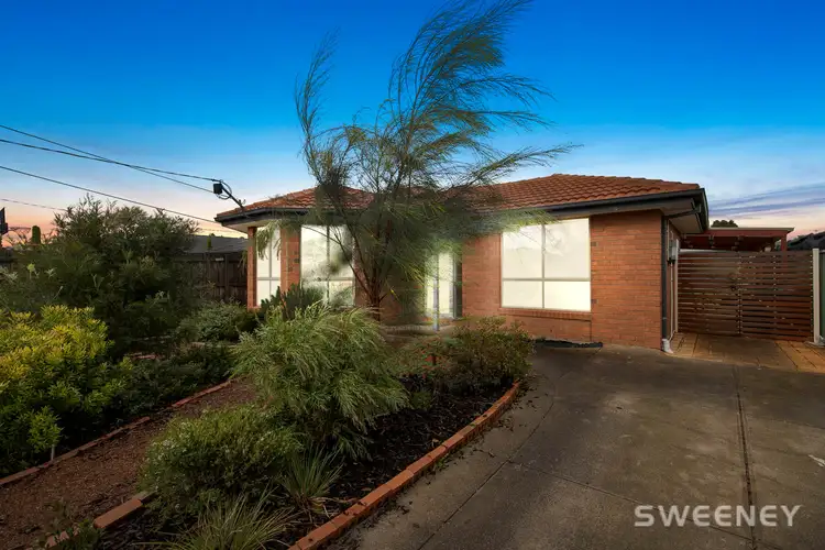 33 Ascot Street South, Altona Meadows VIC 3028