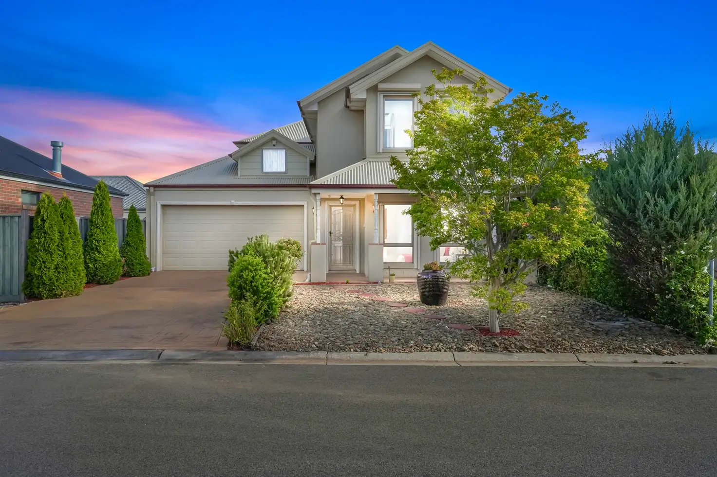 Main view of Homely house listing, 2 Kahan Close, Caroline Springs VIC 3023
