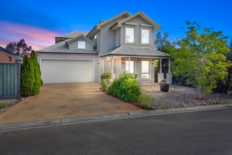 Second view of Homely house listing, 2 Kahan Close, Caroline Springs VIC 3023